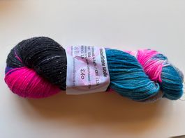 1Knäuel Handgefärbte Sockenwolle Aktiv mit Glitzer