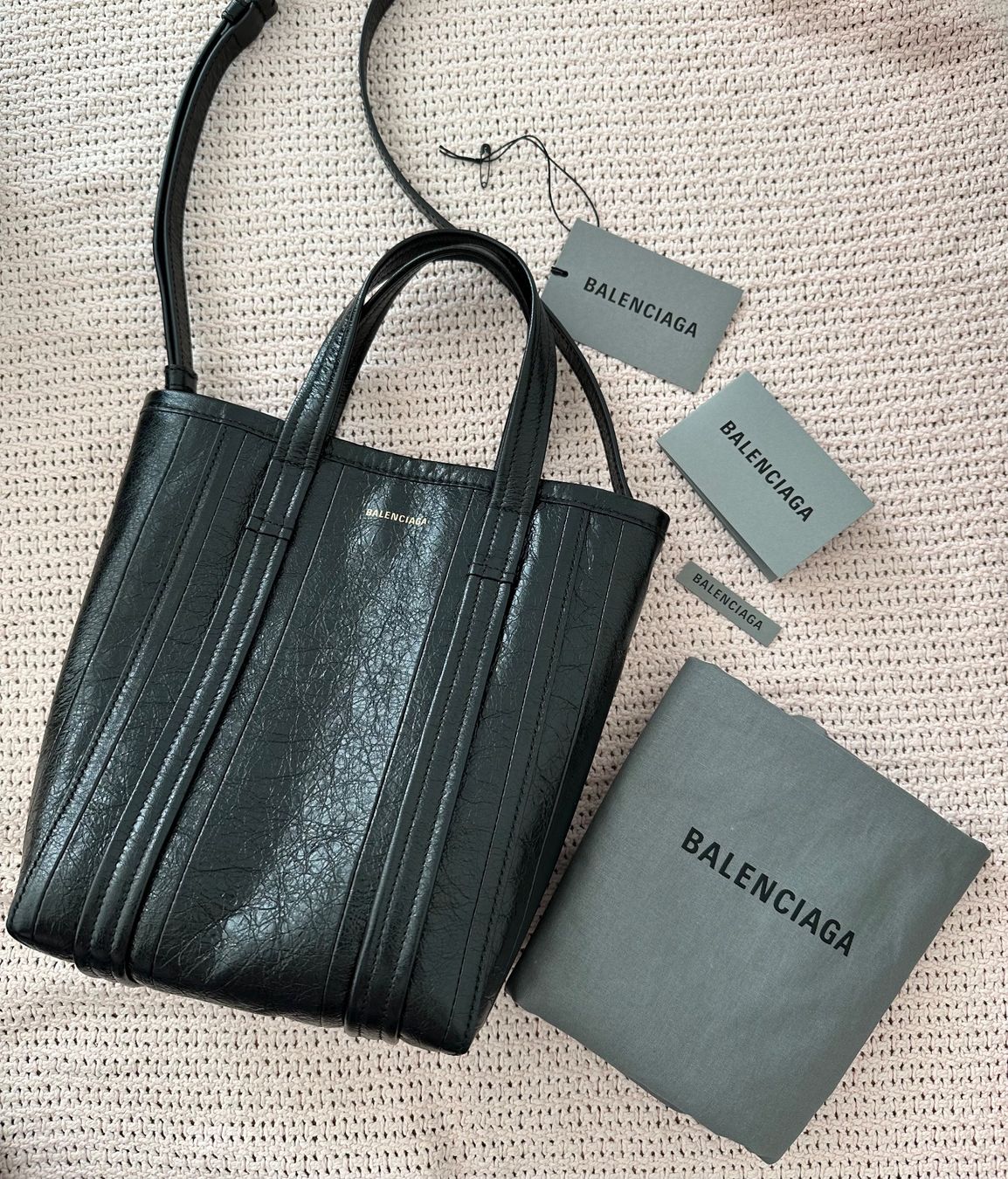 Balenciaga Borse da donna: Balenciaga barbes small tote – Usato da Zollikofen venduto da Bagsandproms