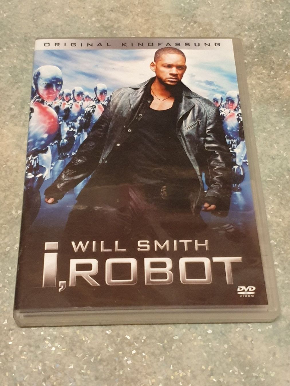 Tous les DVDs: I,Robot – D'occasion à Rothenthurm par Lord-Ren