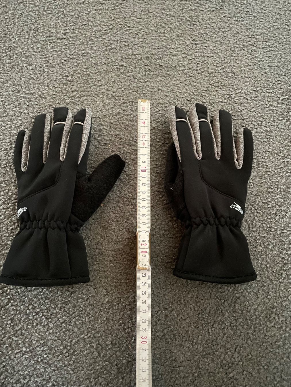 Guanti & manicotti: Handschuhe kaum benutzt – Usato da Esslingen venduto da Zeppi1