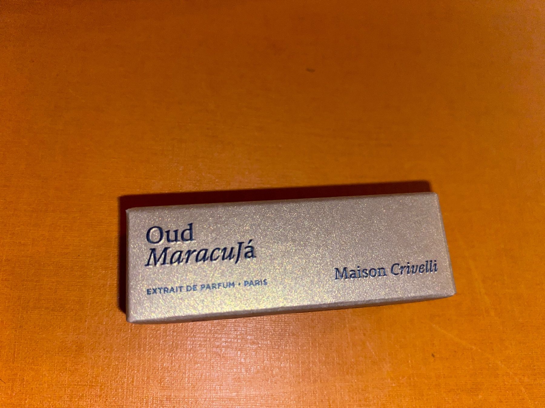 Profumi & Eau de Toilette: 1,5 ml Maison Crivelli Oud Maracuja Probe – Nuovo e nell'imballaggio originale da Sonnental venduto da Lothy90
