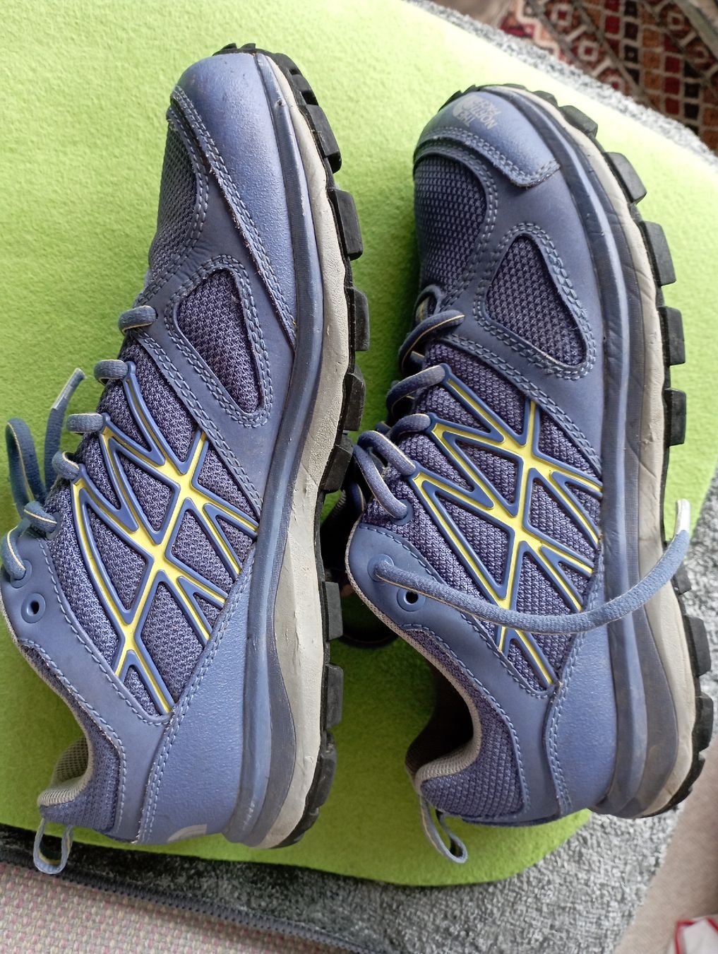 North Face Herrenschuhe: Sportschuhe The North Face 37 grau – Gebraucht aus Wettingen von zadina39 4