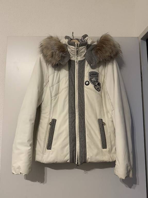 Giacche: Winter Damen  Jacke  – Usato da Kloten venduto da ane_k9zz 1