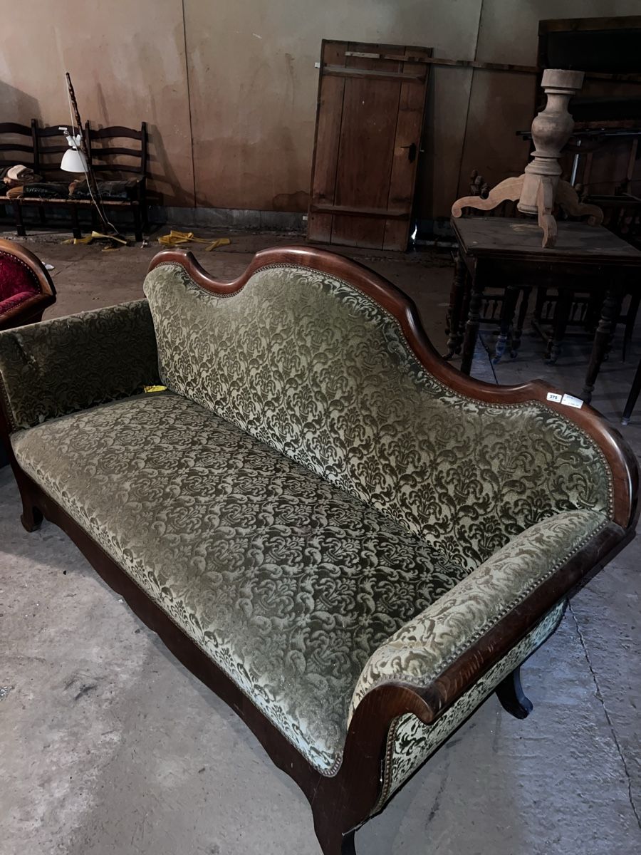 Sofas: Sofa antiker Stil grün/oliv – Gebraucht aus Ueberstorf von lorena... 1