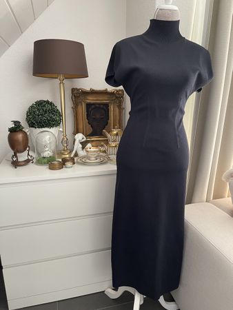 COS Strickkleid – Modern & Zeitlos – Gr. S