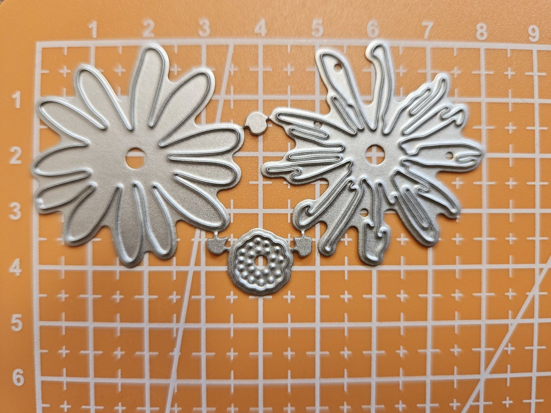 Sciablone: Stanzschablone Nr.786, Blume (Sizzix geeignet) – Nuovo e nell'imballaggio originale da Gretzenbach venduto da Fliegepilz56 2