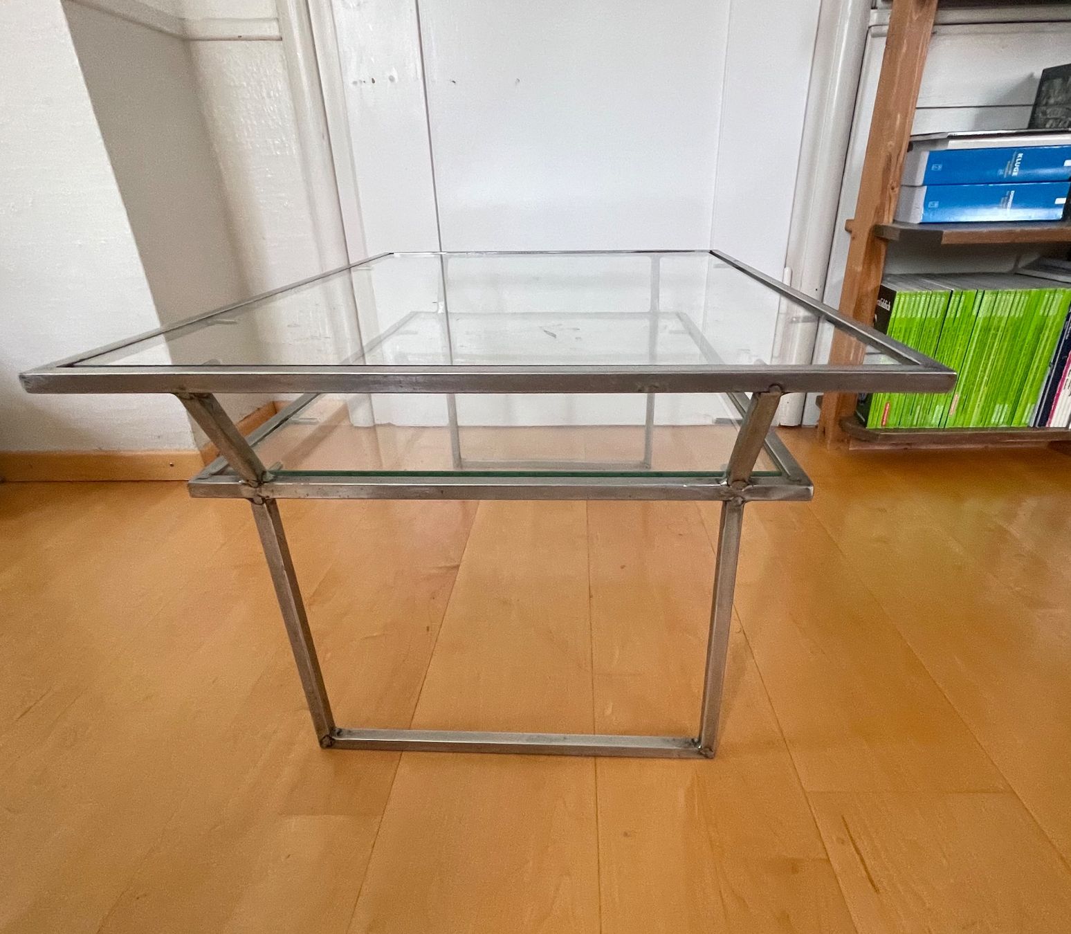 Tische: Designertisch Unikat Design Kunst Edelstahl Glas – Gebraucht aus Altdorf UR von zar_fcd6 2