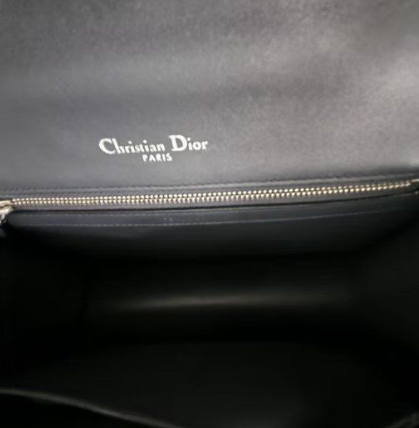 Dior Borse da donna: Christian Dior Diorama Large Shoulder Bag – Usato da Zürich venduto da Liloubags 6