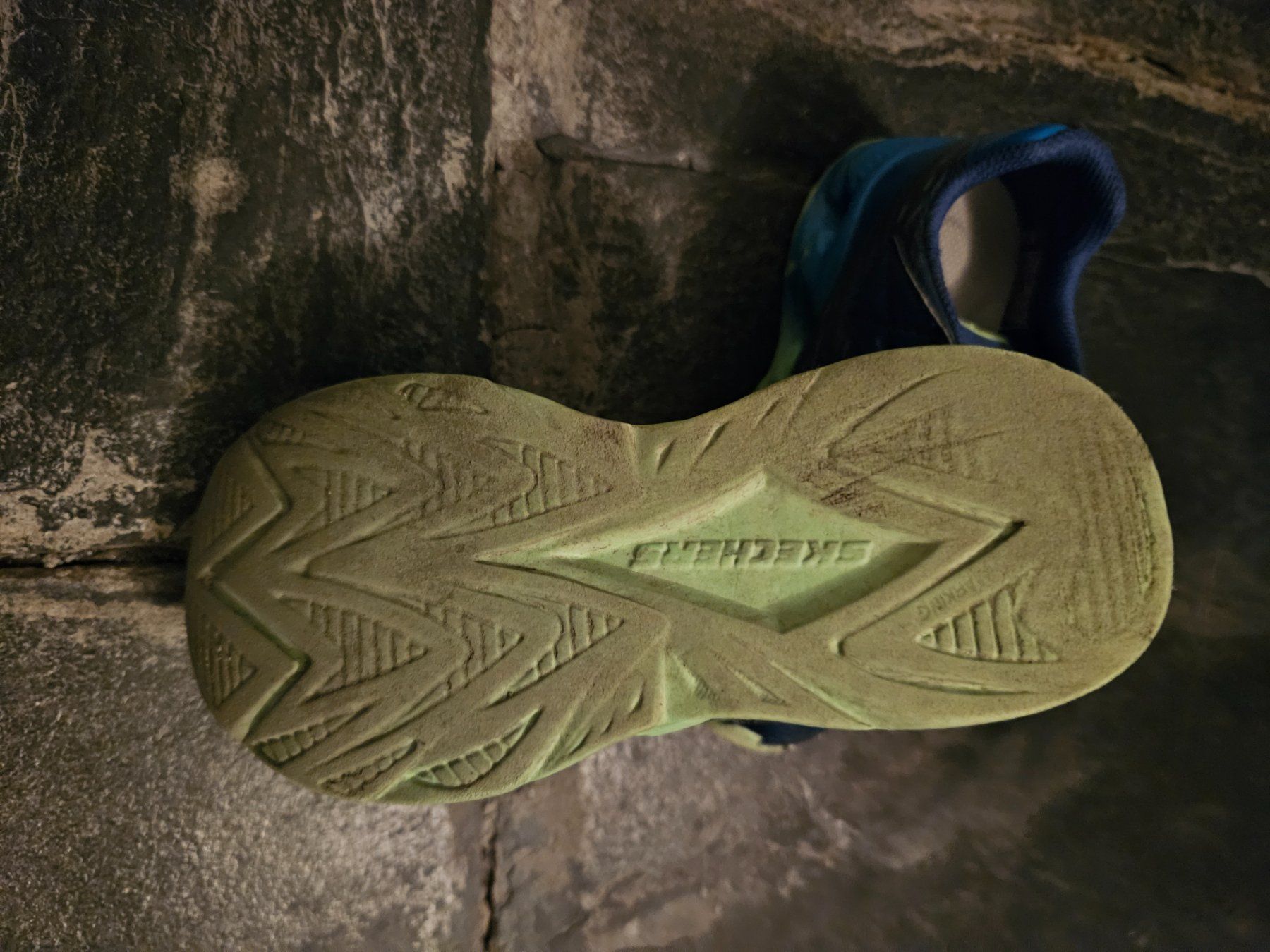 Skechers Scarpe per ragazzi: Kinderschuhe gr. 29 – Usato da Ennenda venduto da eel_ts7s 4