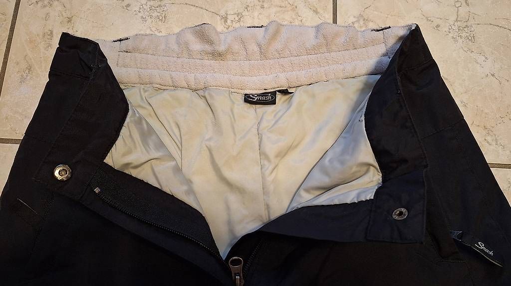 Hosen: PANTALONI DA SCI  – Gebraucht aus Stabio von gia_x56y 1