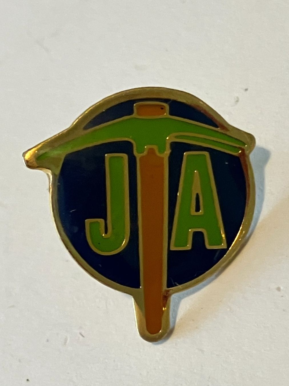 Placchette & Badge: 1 Pin Ja mit Armbrust – Usato da Basel venduto da djwwpp
