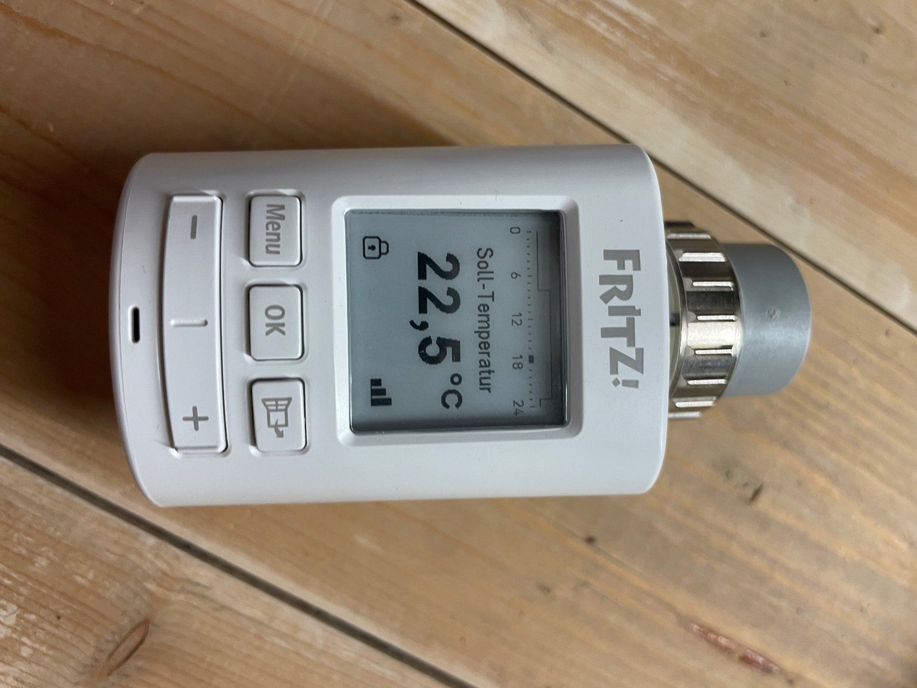 Radiatori: 7 x Fritz DECT 301 Heizkörperregler – Usato da Affeltrangen venduto da Mowgli_123