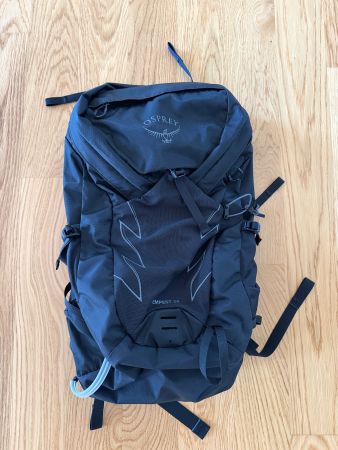 Osprey Tempest 24 Rucksack inkl. Regenhülle
