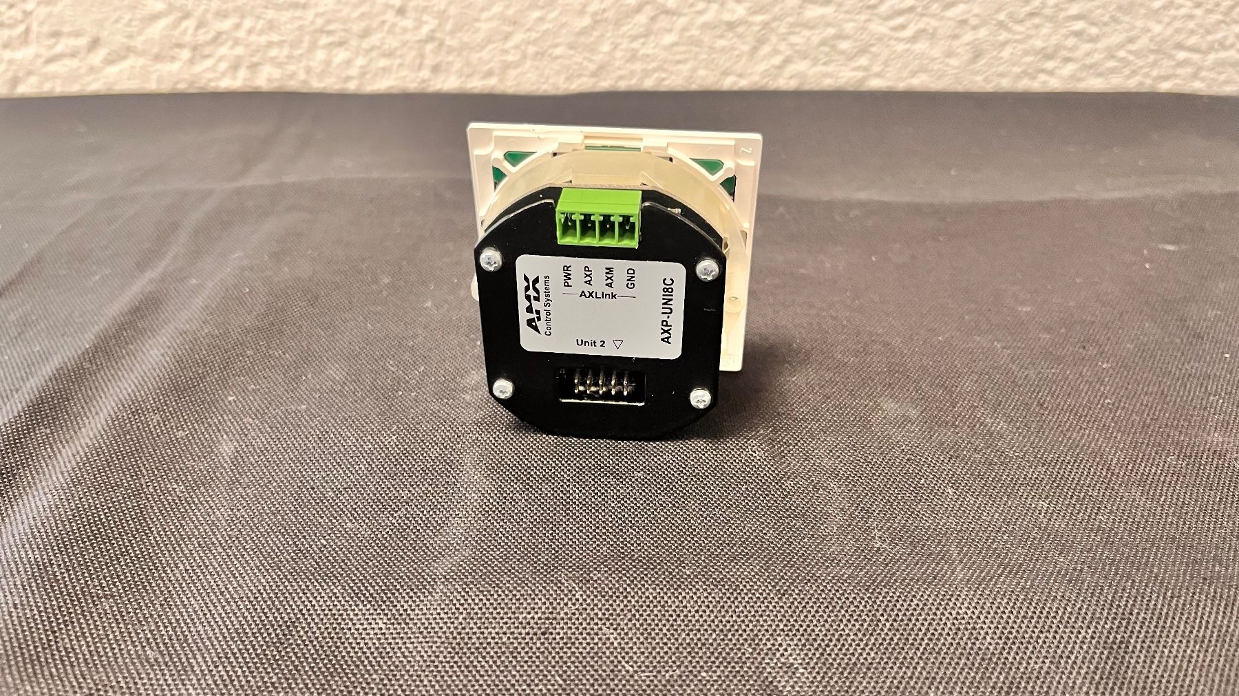 Sistema di controllo: AMX AXP-UNI8C Modul mit Feller Tastenfeld – Usato da Bern venduto da NIKA-SYSTEMS 2