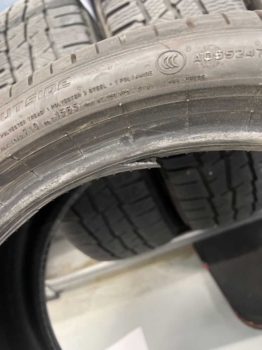 Pneumatici & Ruote complete: Sommerräder 255/35 R19 – Usato da Hünenberg venduto da Auto-Klinik01 5