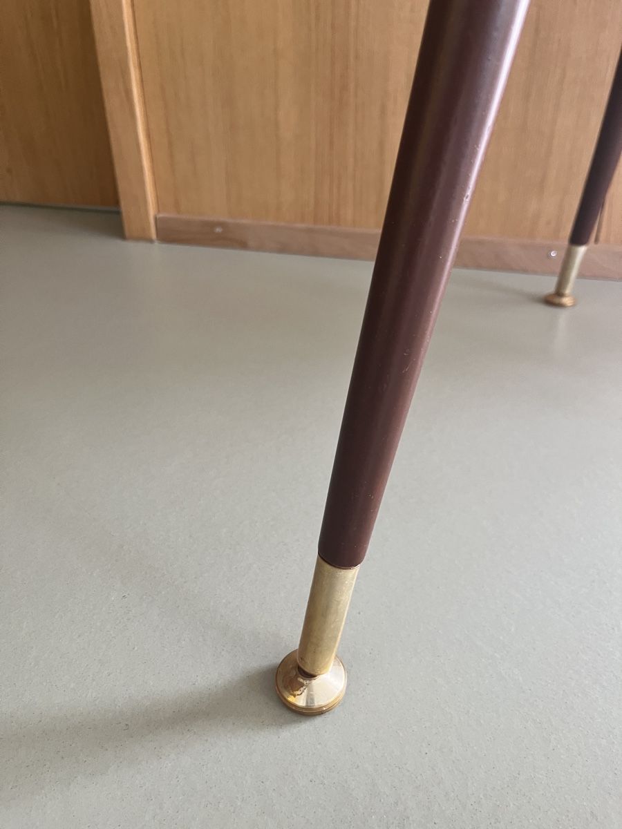 Tavoli: Mid-Century Side Table – Usato da Horw venduto da mnu_72lm 3