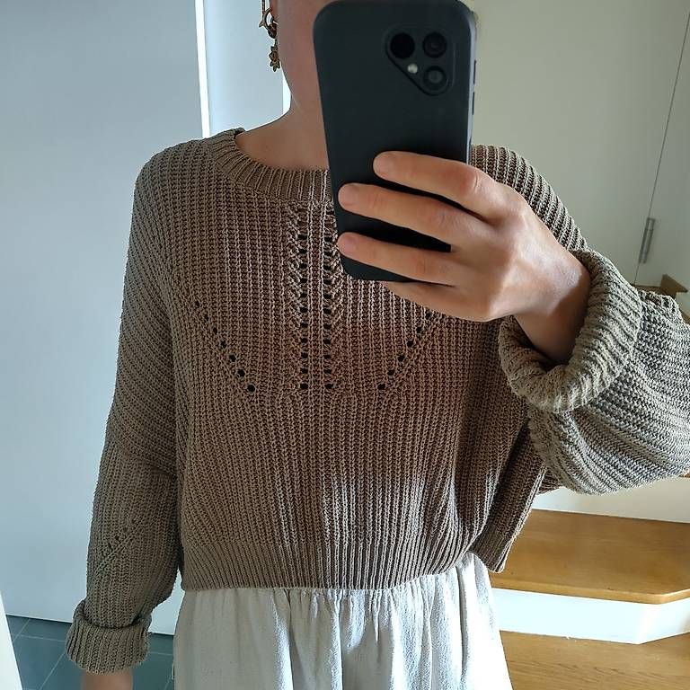 Maglioni & Felpe: Brown Sode Pullover made in Switzerland – Usato da Brugg AG venduto da katha.rina