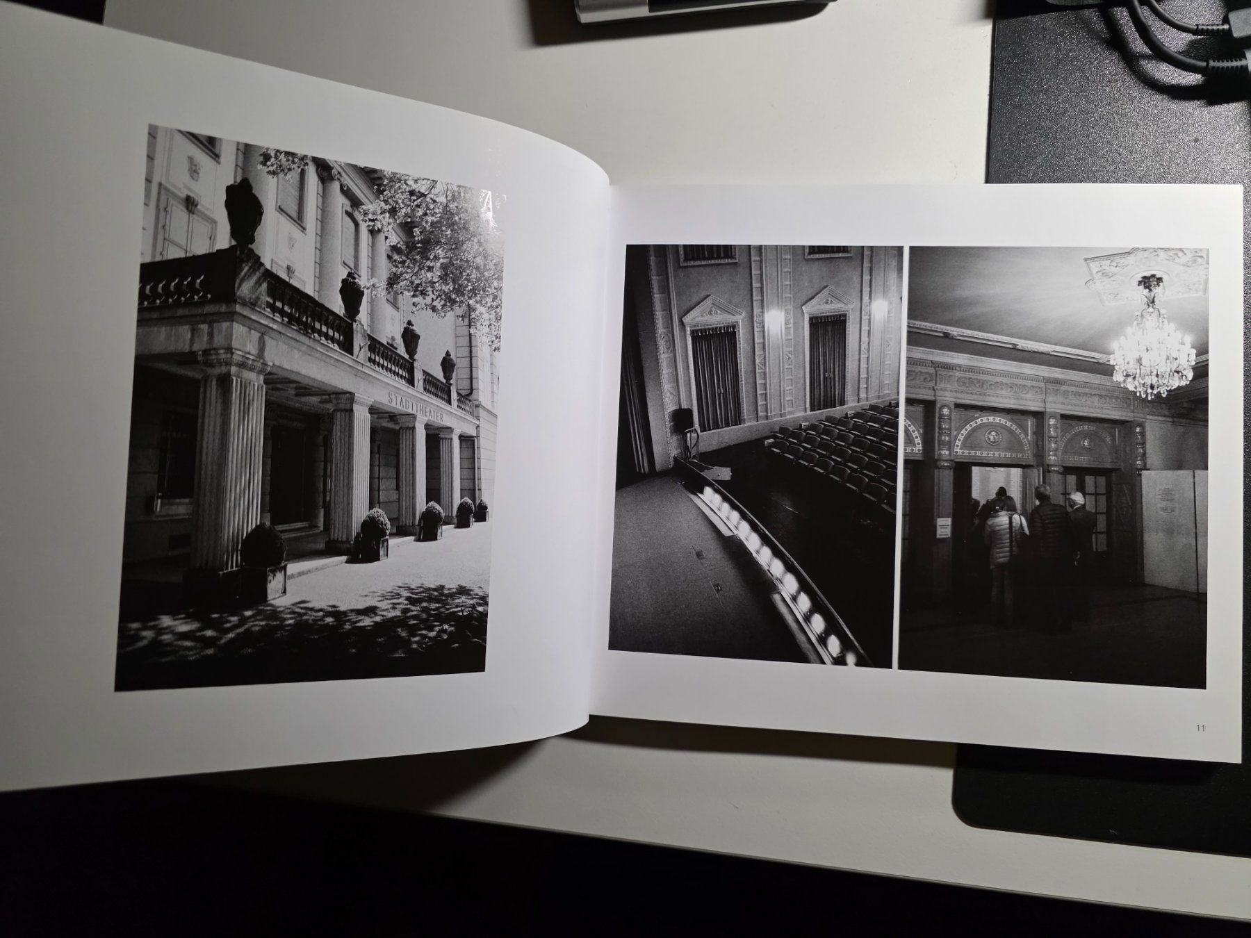 Libri: Stadttheater Langenthal Sanierung 2017 - von 2019 – Nuovo (secondo la descrizione) da Walterswil BE venduto da Lonitti 6