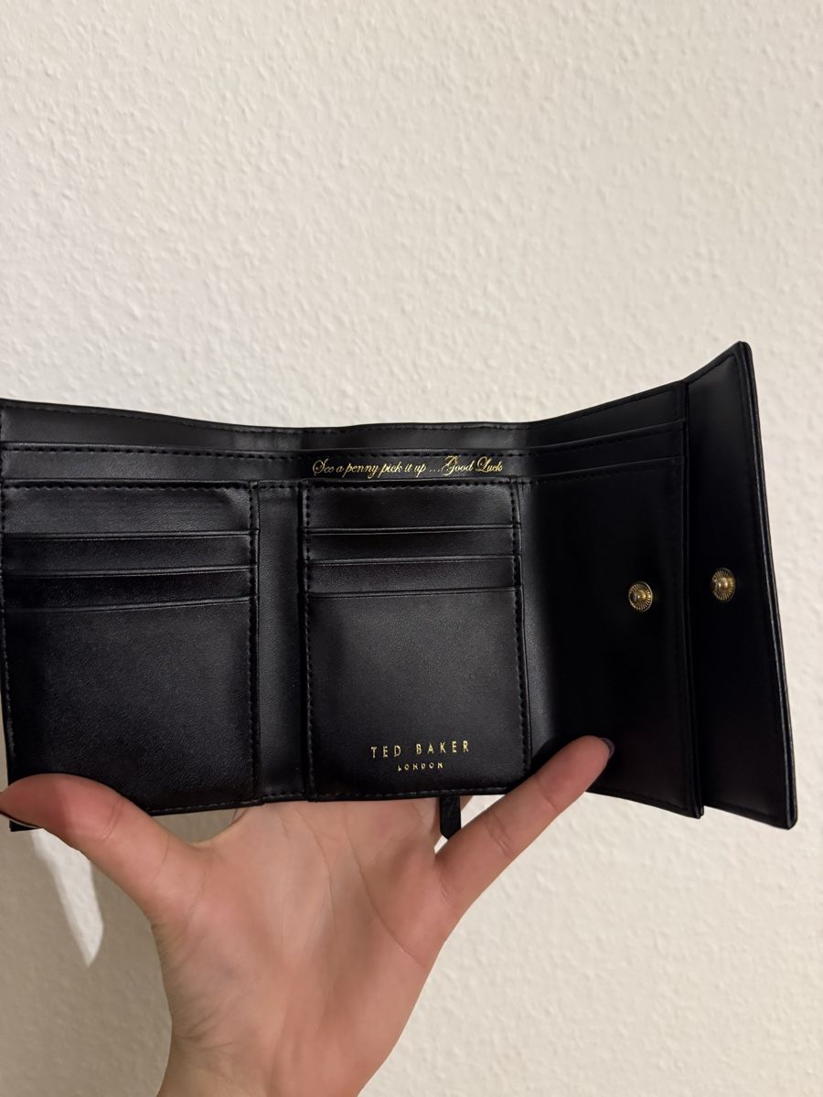 Portamonete: Ted Baker Portmainne – Nuovo (secondo la descrizione) da Zürich venduto da hel_5jrt 3