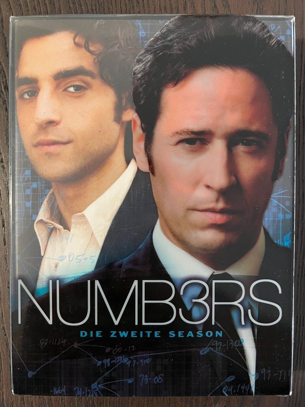 Alle DVDs: Numbers Staffel 2 – Gebraucht aus Zürich von FilmFreunde