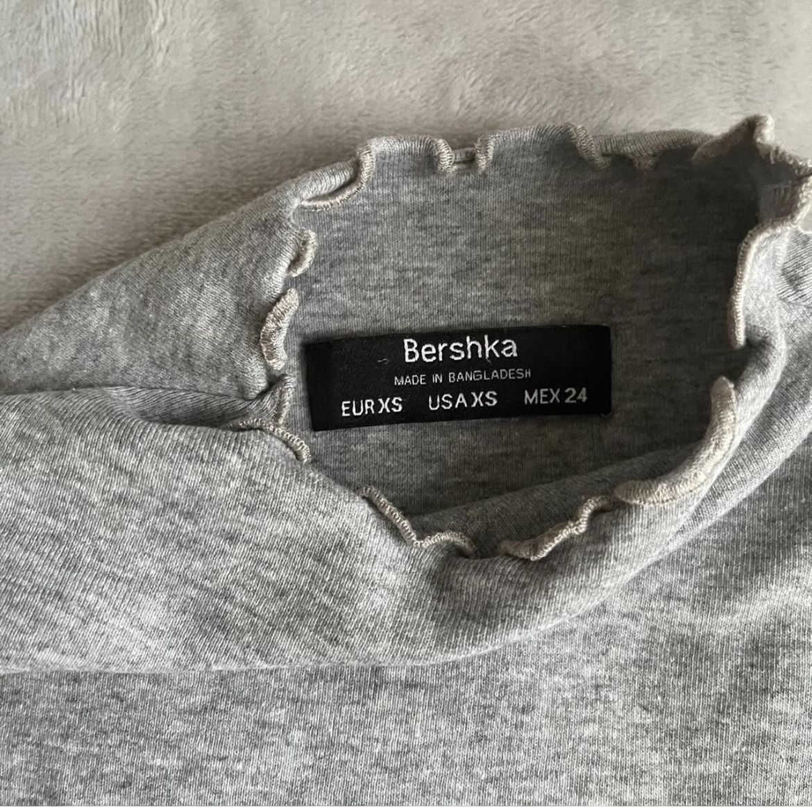 Bershka Top: Bershka Top XS Grau, Langarm, Basic Herbst Look! – Usato da Zürich venduto da userrr465567 2