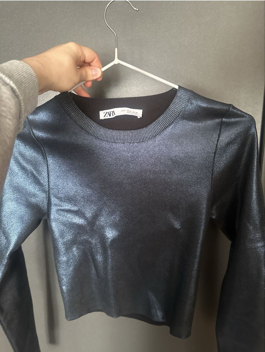 Zara Pullover & Sweatshirts: Schwarzer Glitzerpullover – Gebraucht aus Turgi von pa.ti.d 3