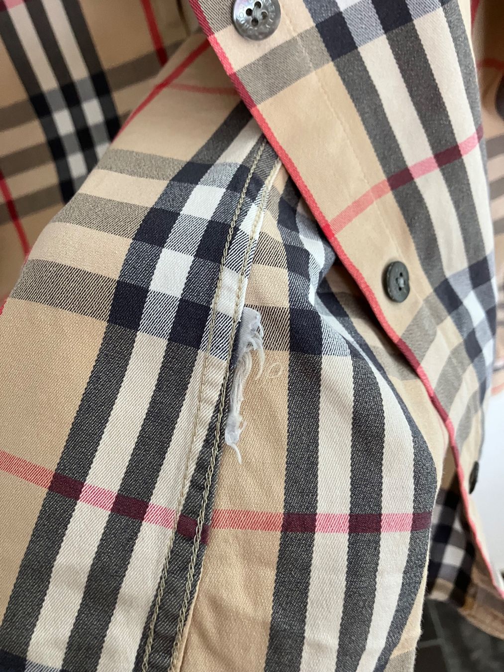 Burberry Blusen: BURBERRY Hemd – Gebraucht aus Huttwil von Badi369 4