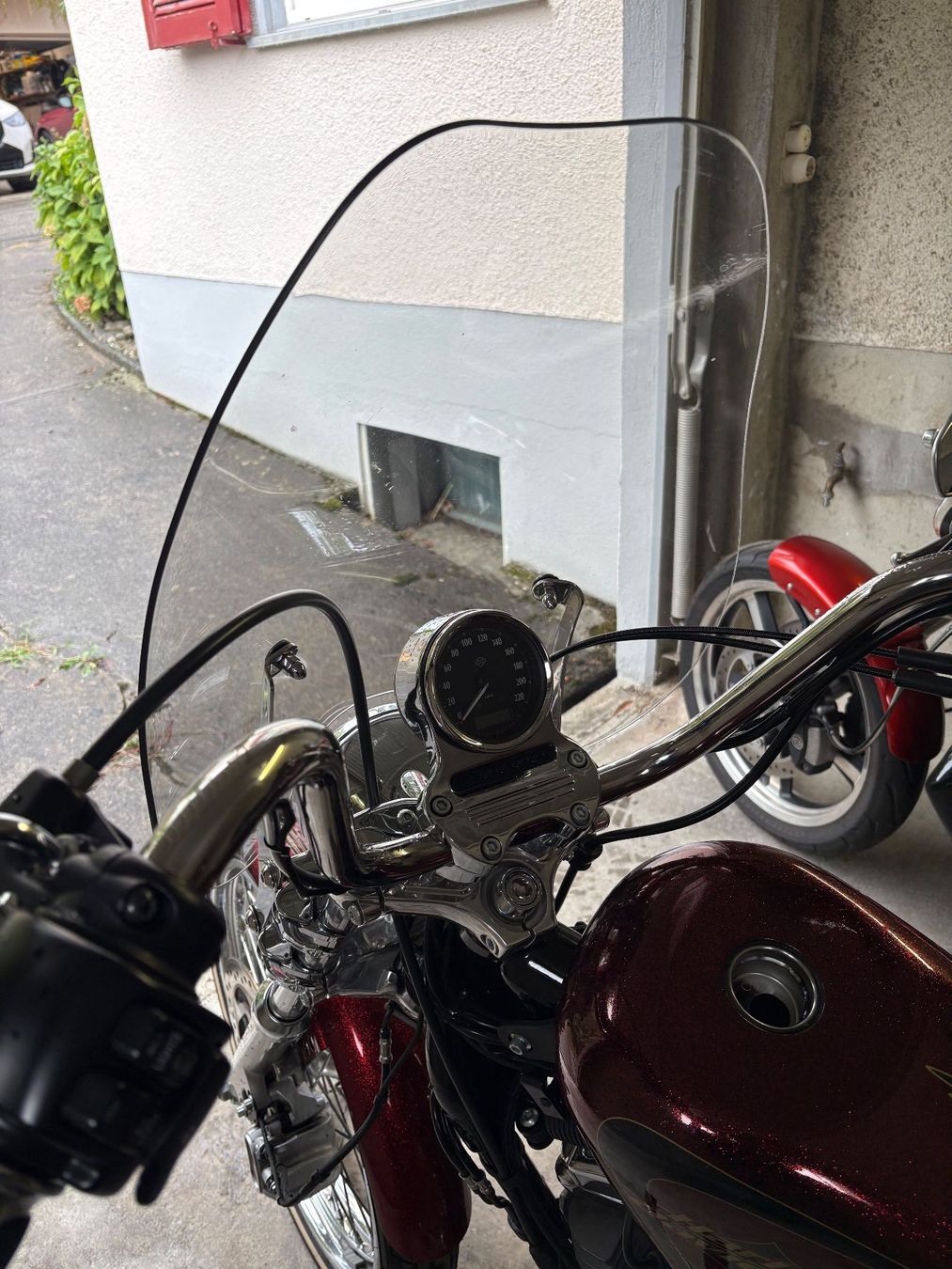 Chopper: Harley Davidson Windschutzscheibe abnehmbar Quick-Release – Gebraucht aus Nussbaumen AG von Mustang66 1