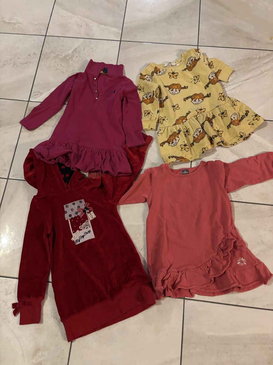 Lotti & Set di vestiti: Kleiderpaket Mädchen Gr. 92/98 – Usato da Auenstein venduto da david.marmy 6