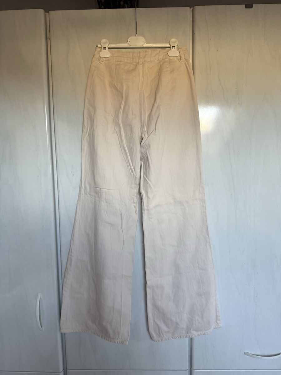 Jeans: Jeans beige – Usato da Rechthalten venduto da Fionafionafiona123 1
