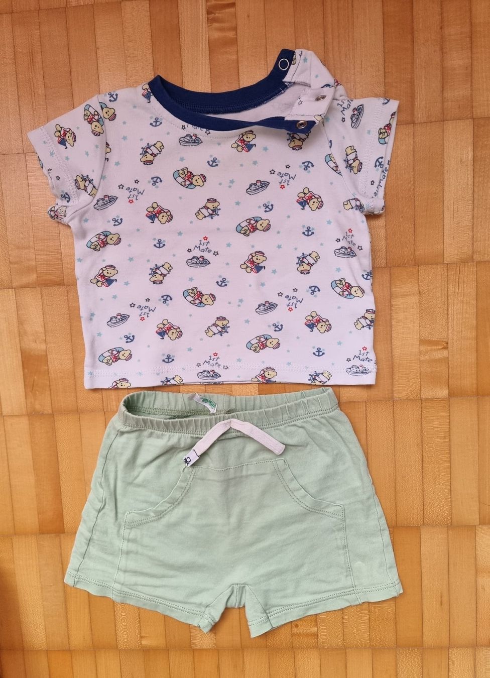 Lotti & Set di vestiti: Kleider-Set Gr. 68/74 – Usato da Oftringen venduto da Tunertune