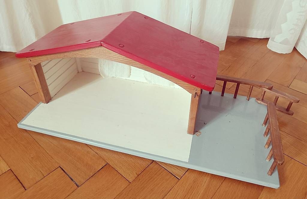 Case e mobili per bambole: Puppenhaus, antik – Usato da Basel venduto da Anna028 1
