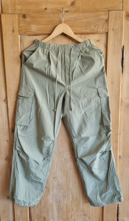 Cargo Hose / Bundhose Khaki Grün, XS bis S, Top Zustand!