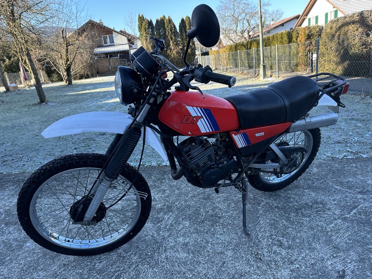 Enduro: Yamaha DT MX DTMX 125 / TYP 2A8 / 1981 / oldtimer – Gebraucht aus Courtételle von  1