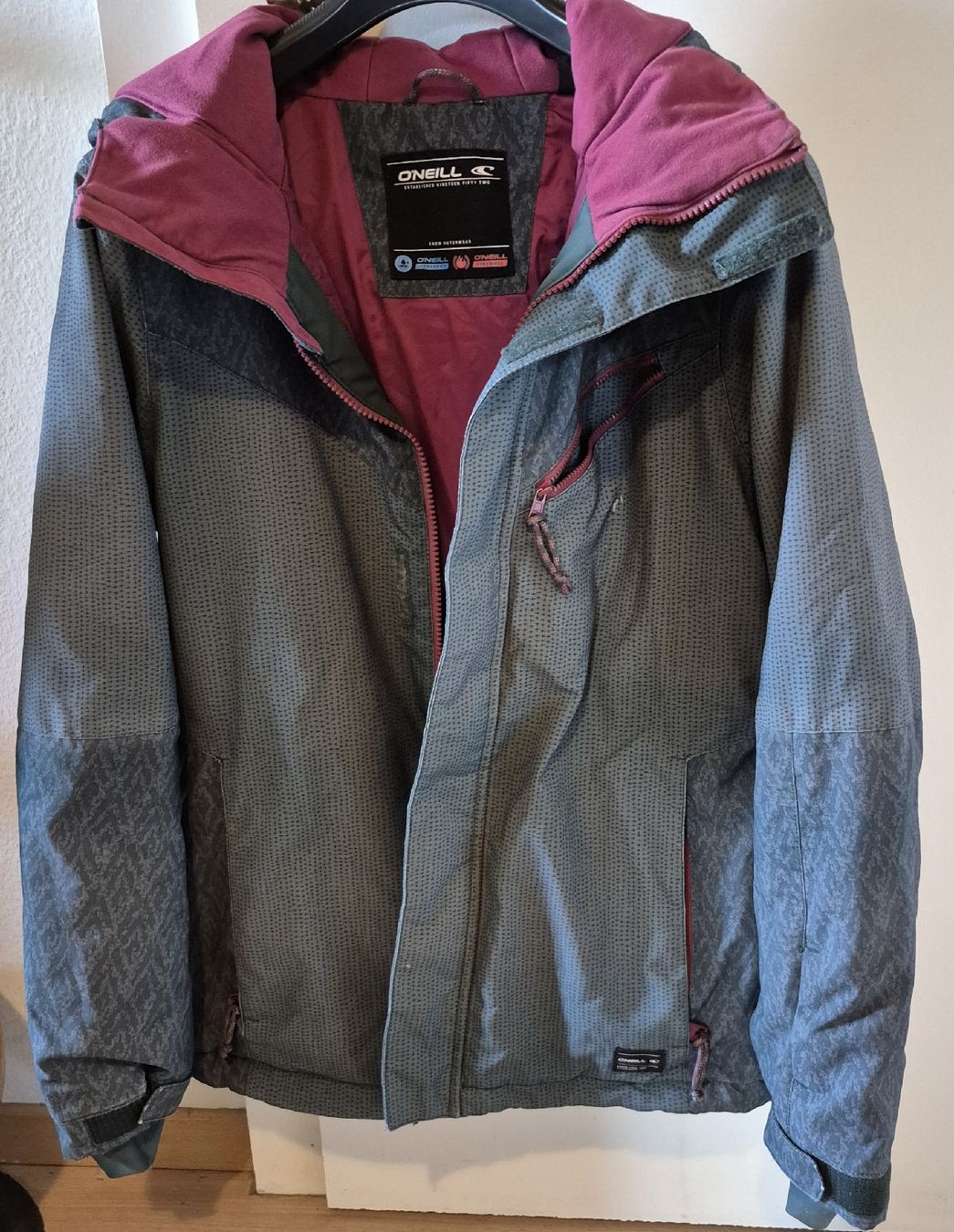 O'Neill Jacken: O'Neill Snow Outerwear /Schnee Jacke – Gebraucht aus Adliswil von cha_fq9f 2