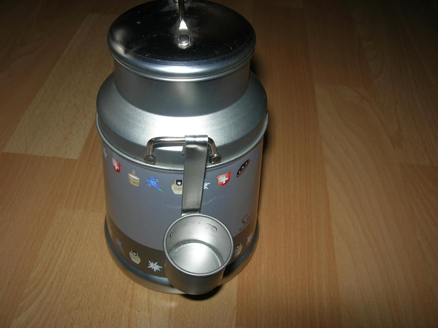 Tutte le decorazioni: Milchkännchen Frey, ca.16 cm hoch – Usato da Hornussen venduto da Corvette- 4