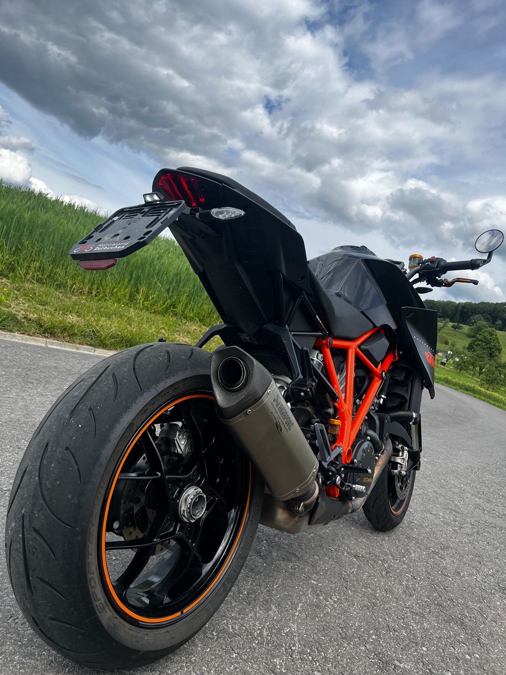KTM Strada: KTM 1290 Super Duke R – Usato da Arisdorf venduto da kry_8wdd