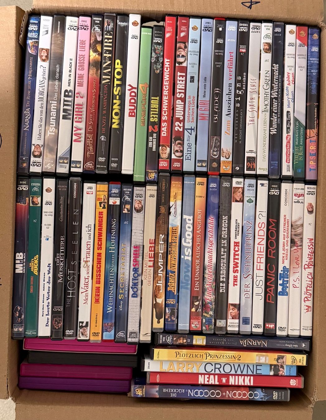 Tutti i DVDs: DVD BOX 2(113 Stk.) – Usato da Rickenbach SO venduto da martink79