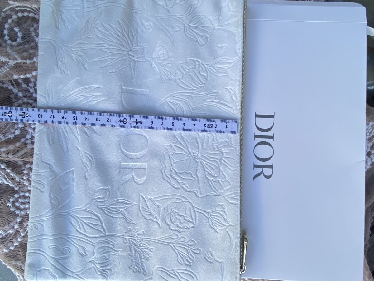Dior Make-up: Dior Kosmetik Poch  – Neu und originalverpackt aus Kaiseraugst von RJ03 2