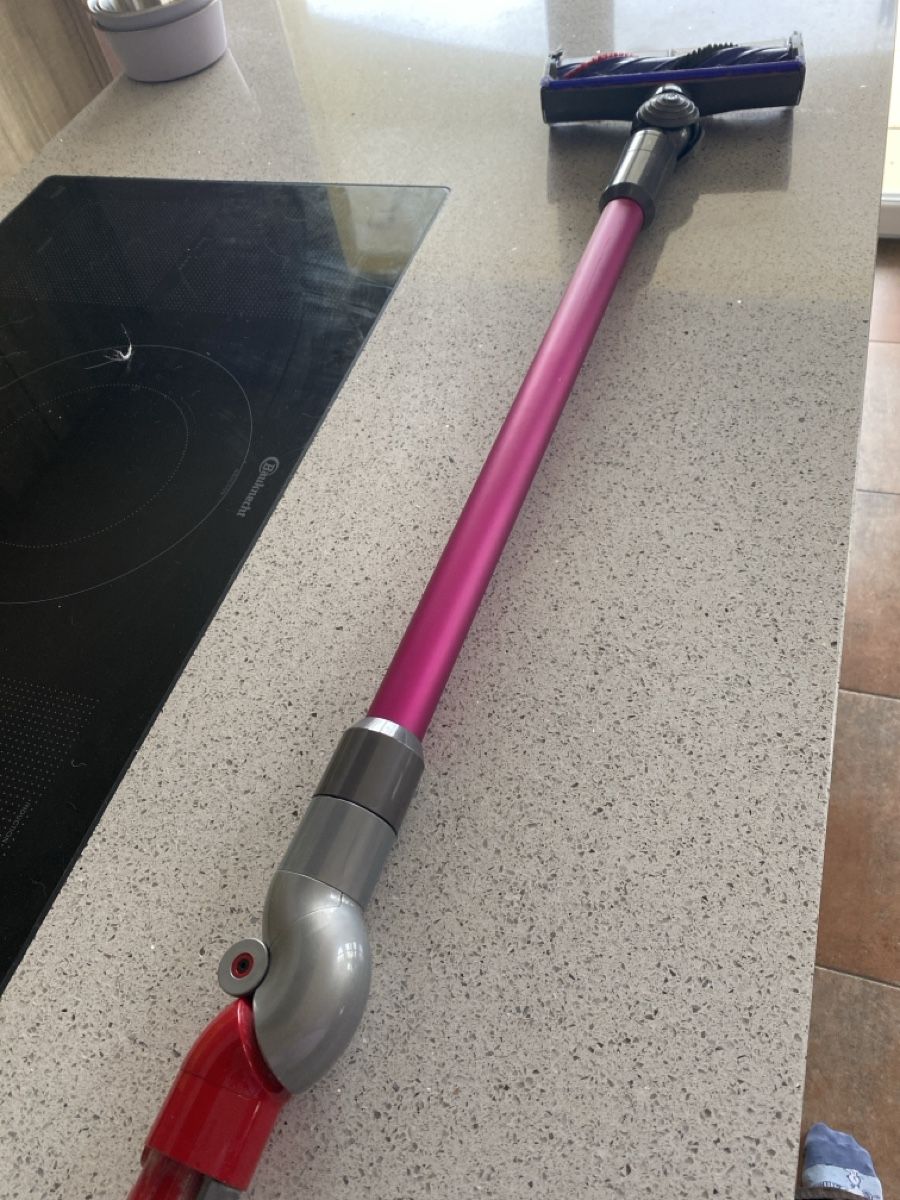 Dyson Aspirateurs & Accessoires: Dyson Staubsauger – D'occasion à Wolfwil par ISAsShop 1