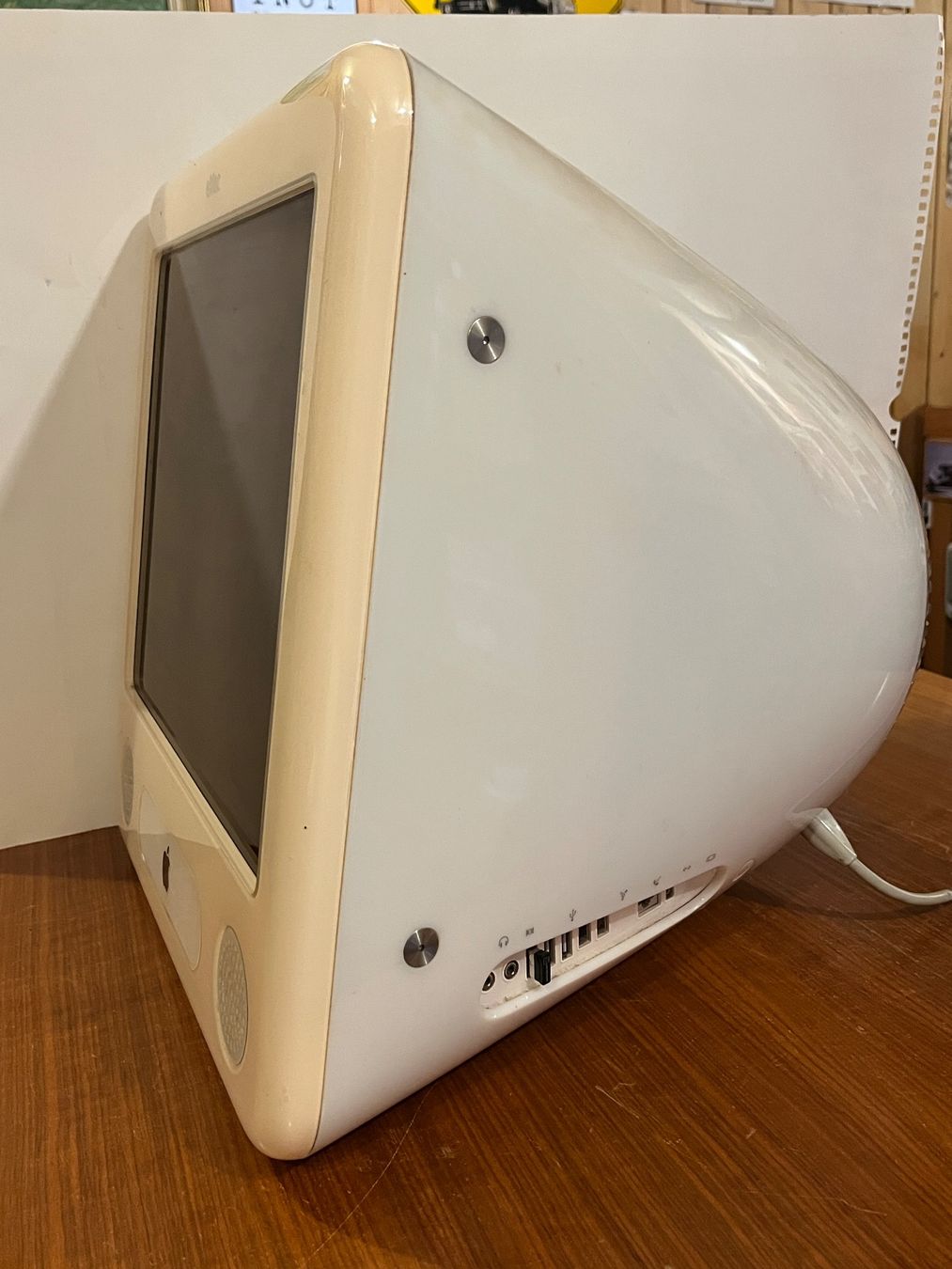 Apple PCs: eMac  Power Mac 4 mit PPC CPU 700 MHz – Gebraucht aus Brugg AG von Pedro4 2