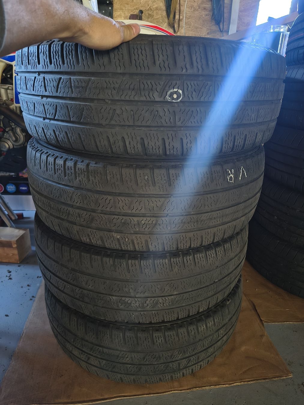 Pneumatici & Ruote complete: 215/65R16C Pirelli Satz Winter – Usato da Volketswil venduto da wrrhx