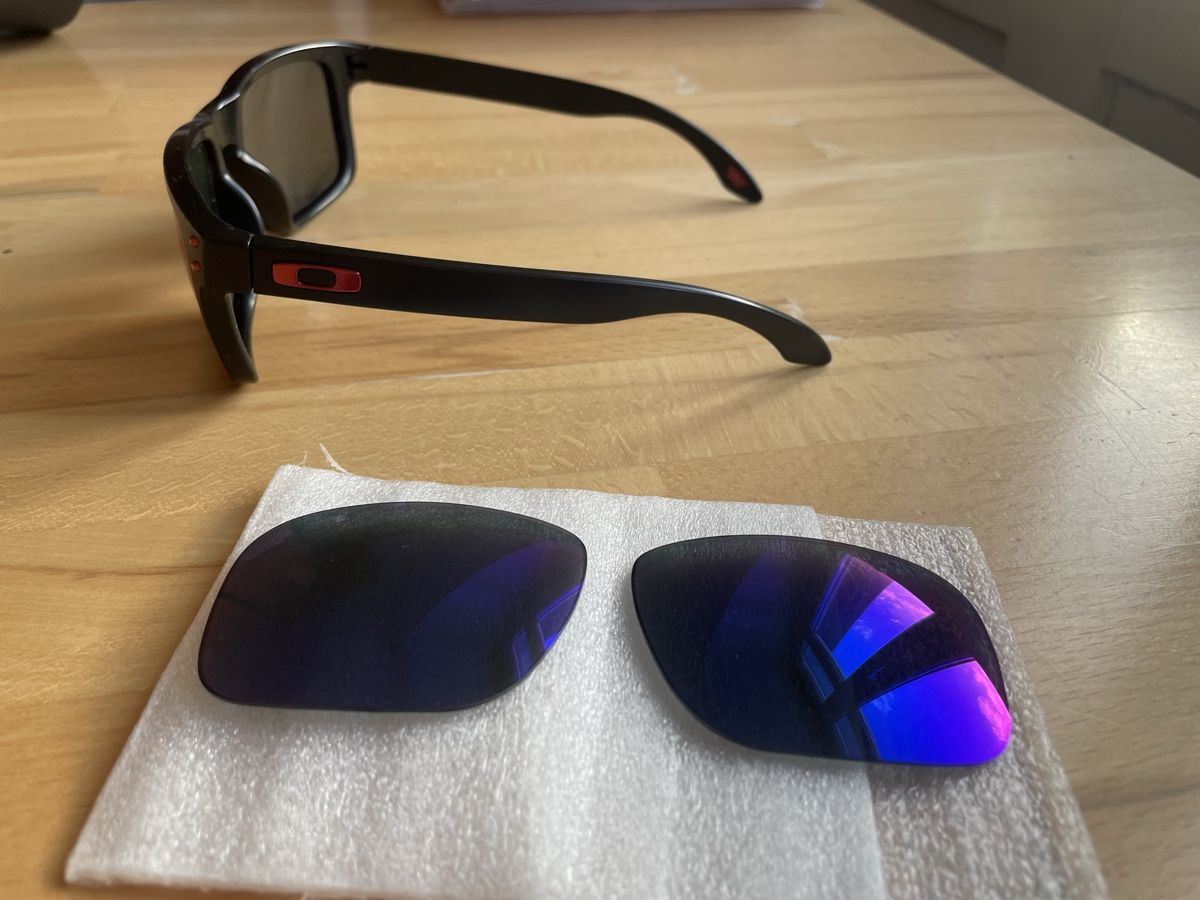 Oakley Occhiali & Lenti: Oakley Holbrook Sonnenbrille – Usato da Zürich venduto da toe_7gmv 1