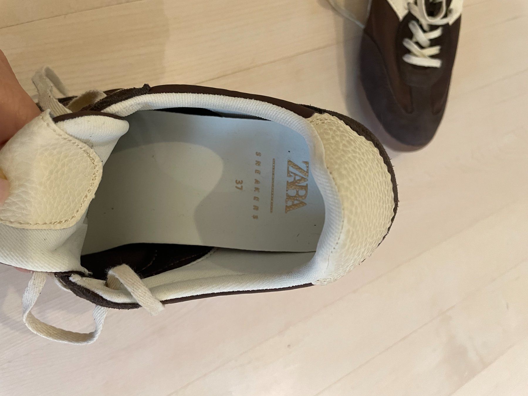 Zara Scarpe da donna: Topmodische Sneaker, Grösse 37 – Nuovo (secondo la descrizione) da Weiningen ZH venduto da mad_t6dx 5