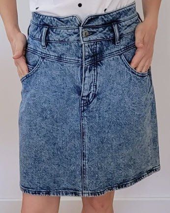 Esprit Gonne: Midi Jeansrock, Gr. 38 von EDC by Esprit – Usato da Oberwil BL venduto da mpouxry 1