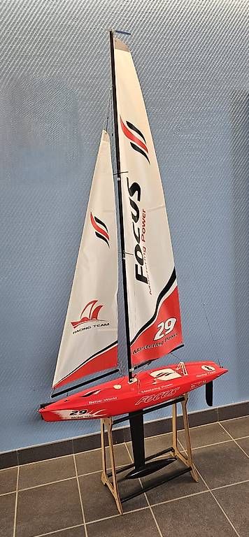Barche: HYPE Focus 29 Segelyacht – Usato da HOMBRECHTIKON venduto da Goeggis