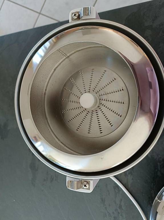 Elettrodomestici da cucina: Saftzentrifuge USA von Sigg – Usato da Herznach venduto da koro02 1
