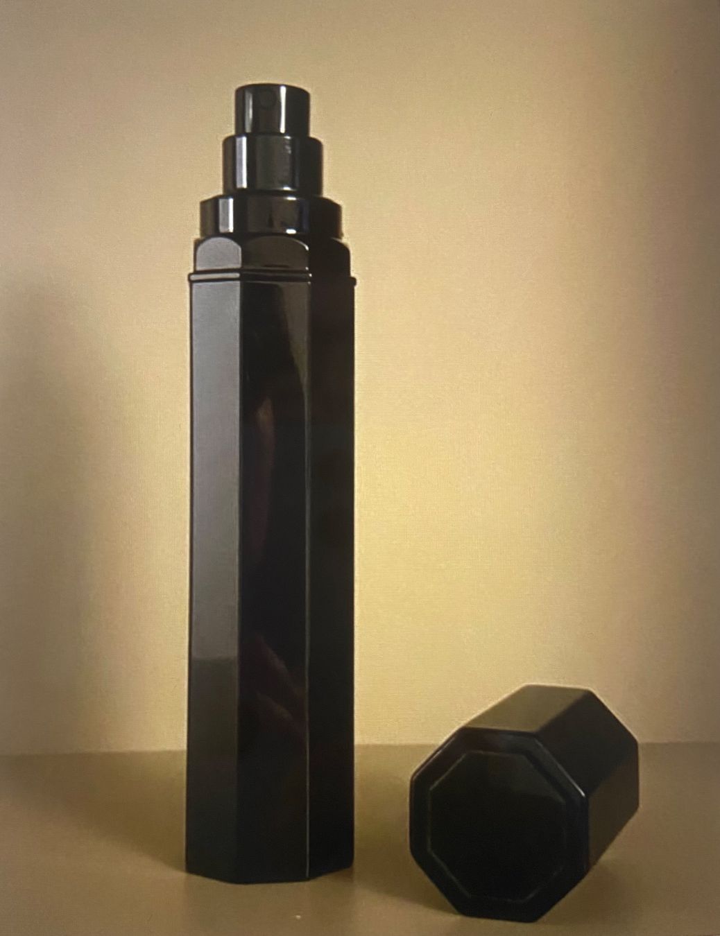 Serge Lutens Parfum & Eau de Toilette: SERGE LUTENS Fourreau Noir eau de parfum 30 ml – Neu (gemäss Beschreibung) aus Genève von kik_8jd6 2