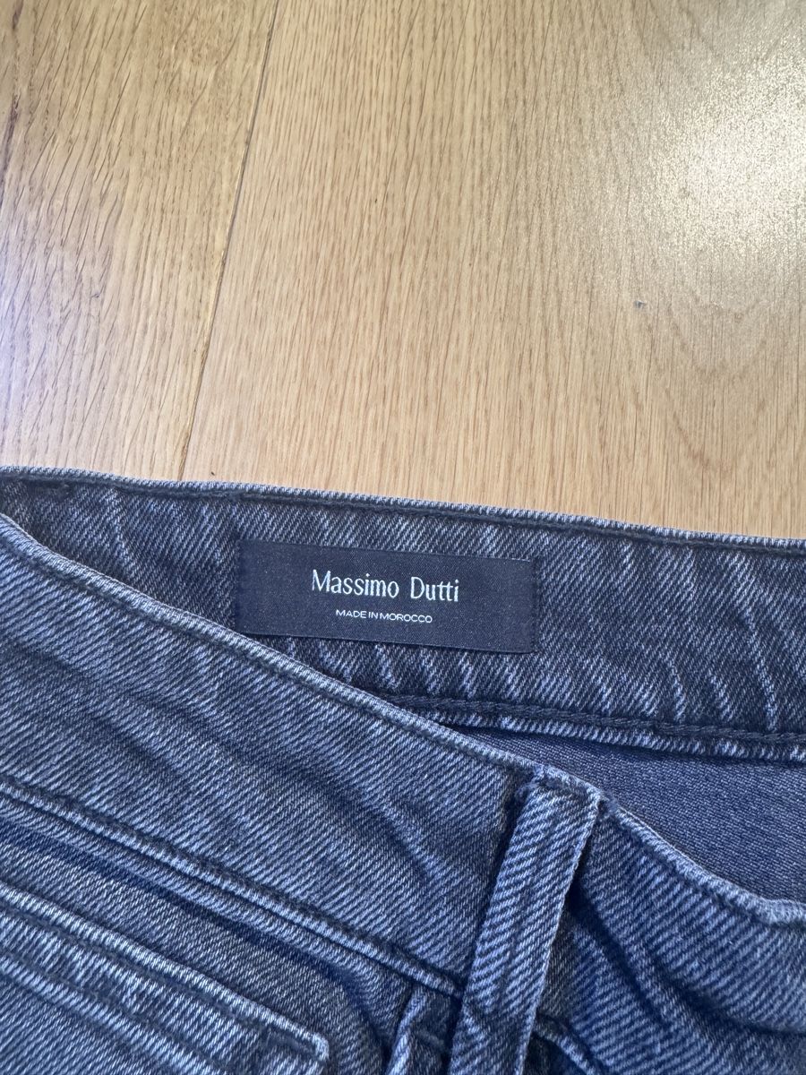 Massimo Dutti Jeans: Massimo Dutti Jeans 38 – Nuovo (secondo la descrizione) da Clarens venduto da Ian_calvin 2