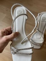 Weisse Sandalen mit Strass 36